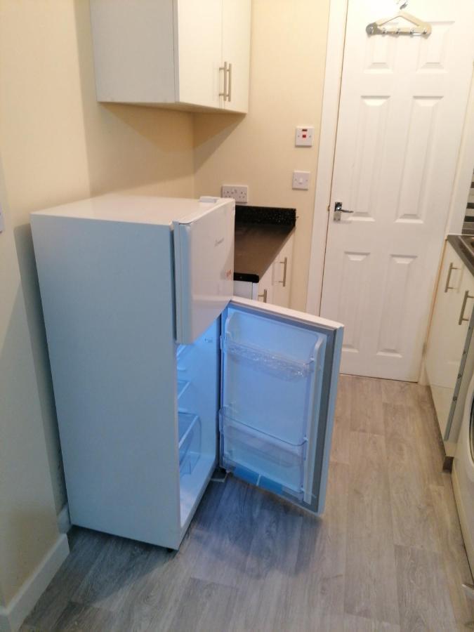 Self-Contained Studio Flat Bathrooms Kitchens Upgrade Locations To City Centre 15 Minutes Walking Distance Nottingham Universities Queen Hospitals City Hospitals Exterior foto